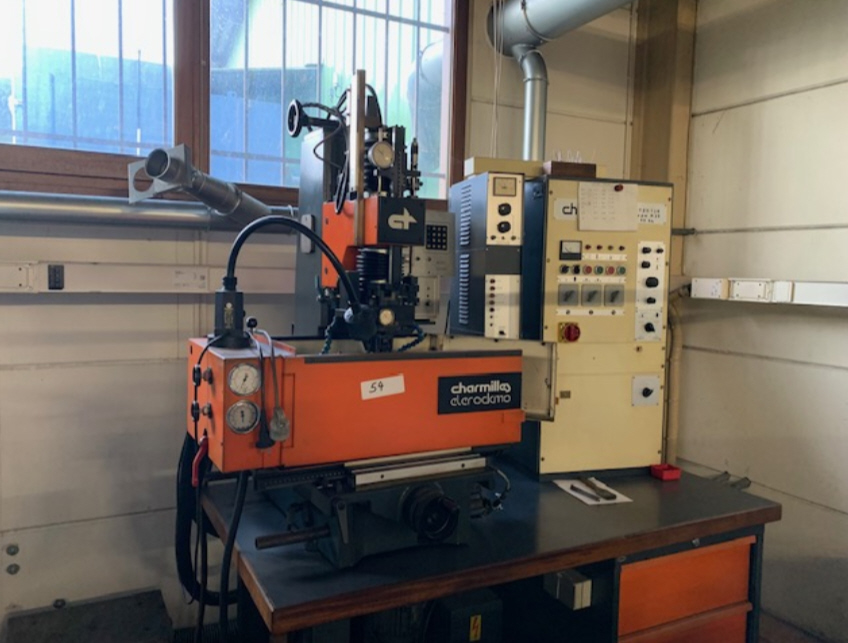 ELECTRO EROSION CHARMILLES P25 E 110