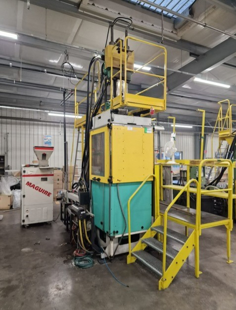 Presse à injecter ARBURG 130T Verticale 420C 1300-350