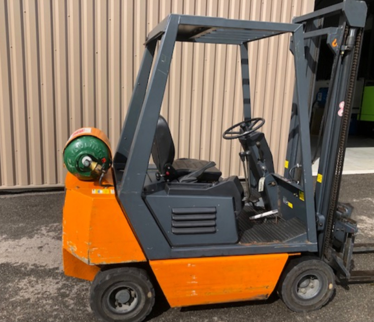 CHARIOT ELEVATEUR STILL M 15 T A GAZ – 1.5T