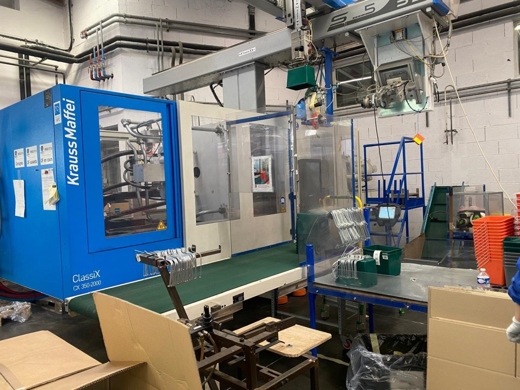Presse a injecter Kraussmaffei 350T / 350 CX