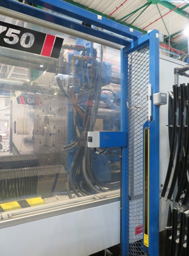 Presse à injecter BILLION H4200/750