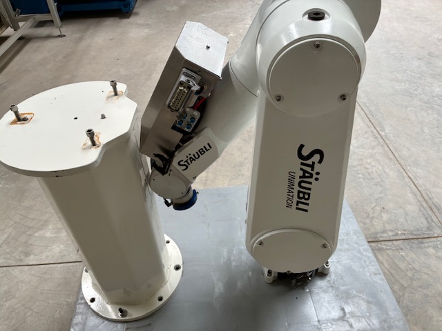 ROBOT 6 AXES STAUBLI TX 90L