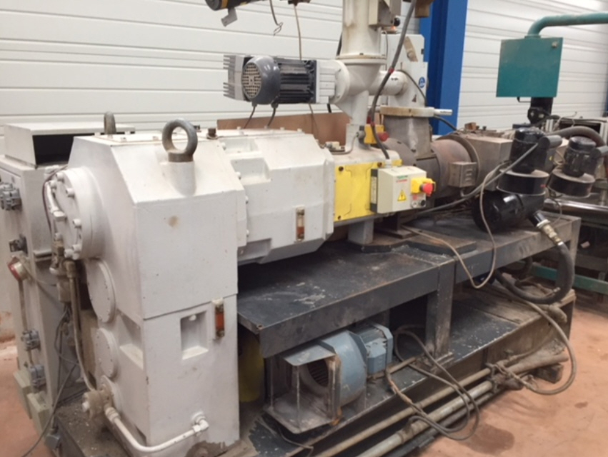 EXTRUDEUSE CINCINNATI T 58