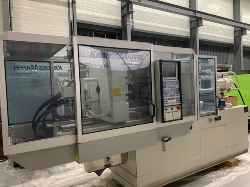 Presse à injecter KRAUSS MAFFEI 150T 520 C2