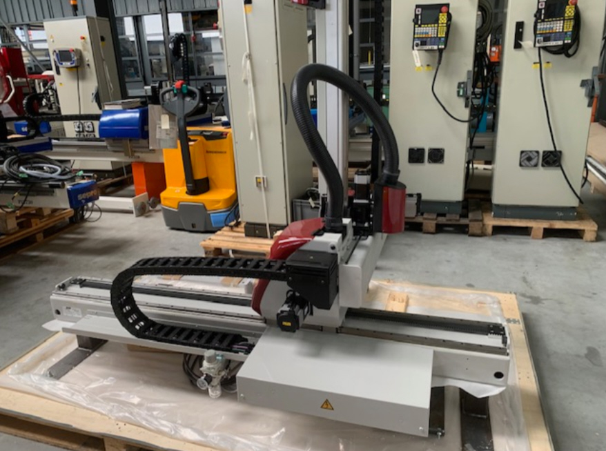 ROBOT WITTMANN PW 818