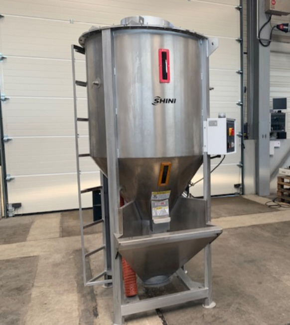 MELANGEUR CHAUFFANT SHINI SVM 1000 U HA 700