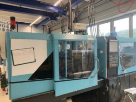 PRESSE A INJECTER DEMAG 60T SYSTEC 420 200 NC5