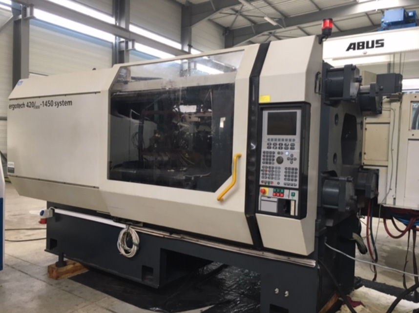 Presse à injecter DEMAG 420T 800 1450 NC4