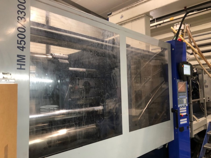 Presse à injecter BATTENFELD 450T HM 450/3300 UNILOG B4