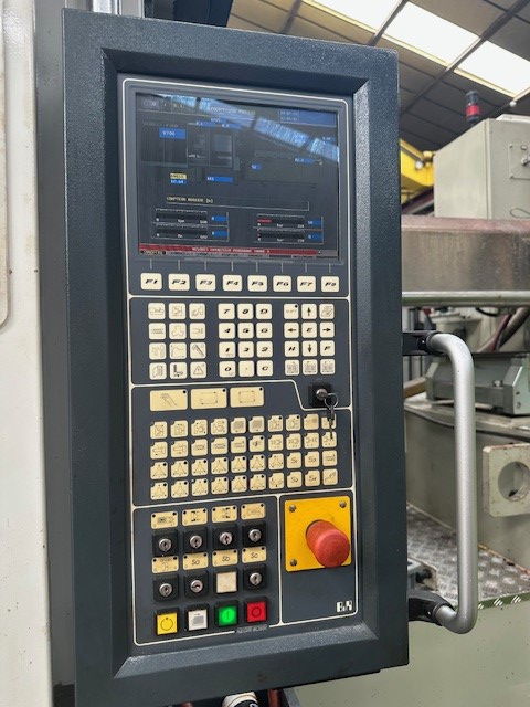 PRESSE A INJECTER NEGRIBOSSI 700T